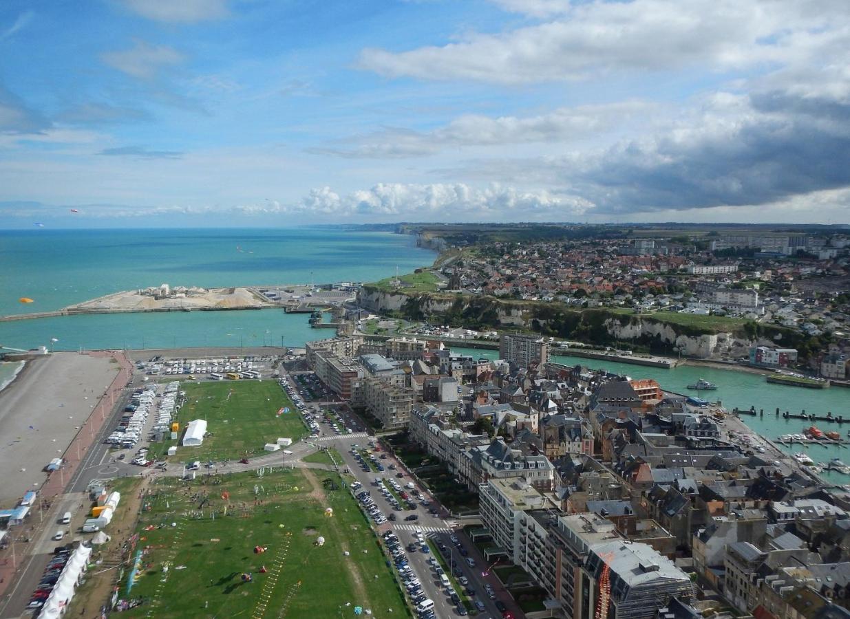 Perle Marine Haussmannienne - Lumineux & Calme - Proche Gare & Plage Dieppe Esterno foto